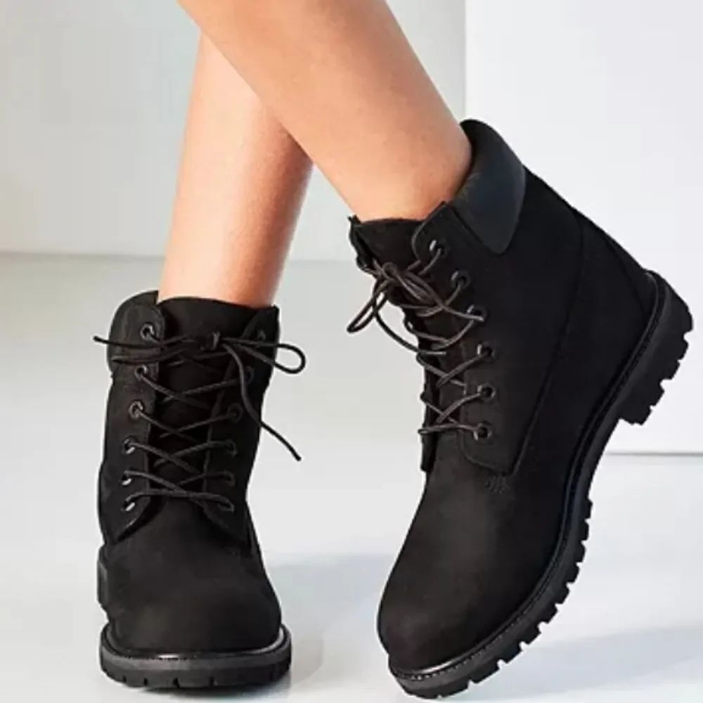 SKECHERS LEATHER SUEDE ALLEY CATS TALGEN ANKLE LACE-UP BOOT